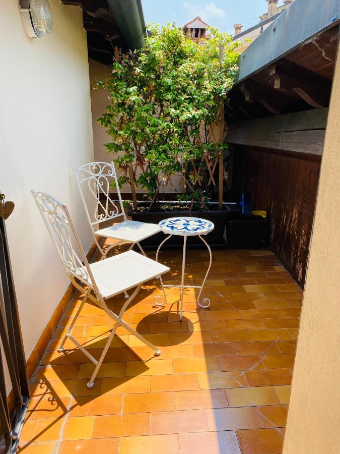 Il Salotto Sul Rio Apartment Mantova Ngoại thất bức ảnh